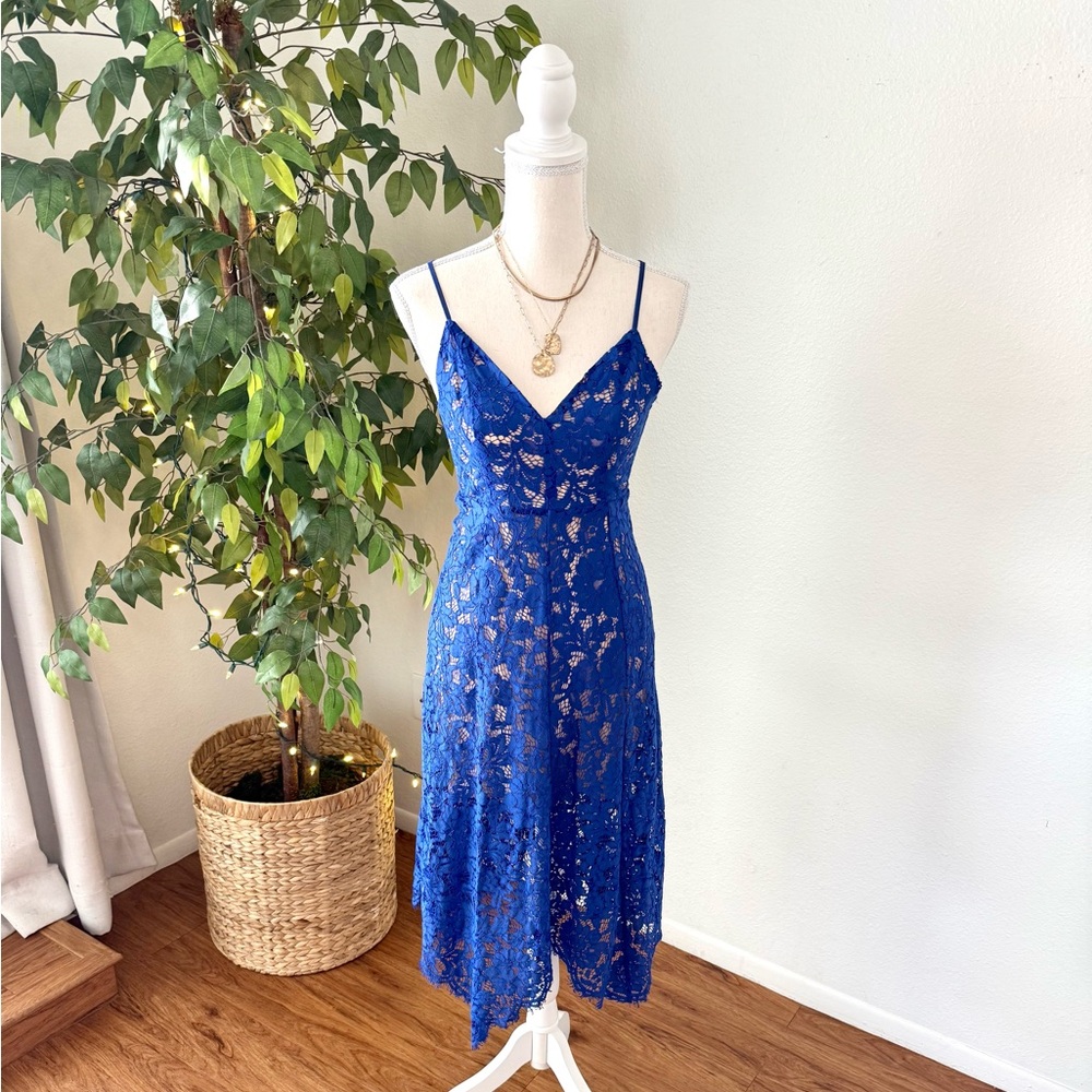 One Wish Royal Blue Lace Midi Dress, XS - Picture 9 of 10
